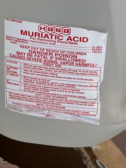 Muriatic Acid pool chemicals