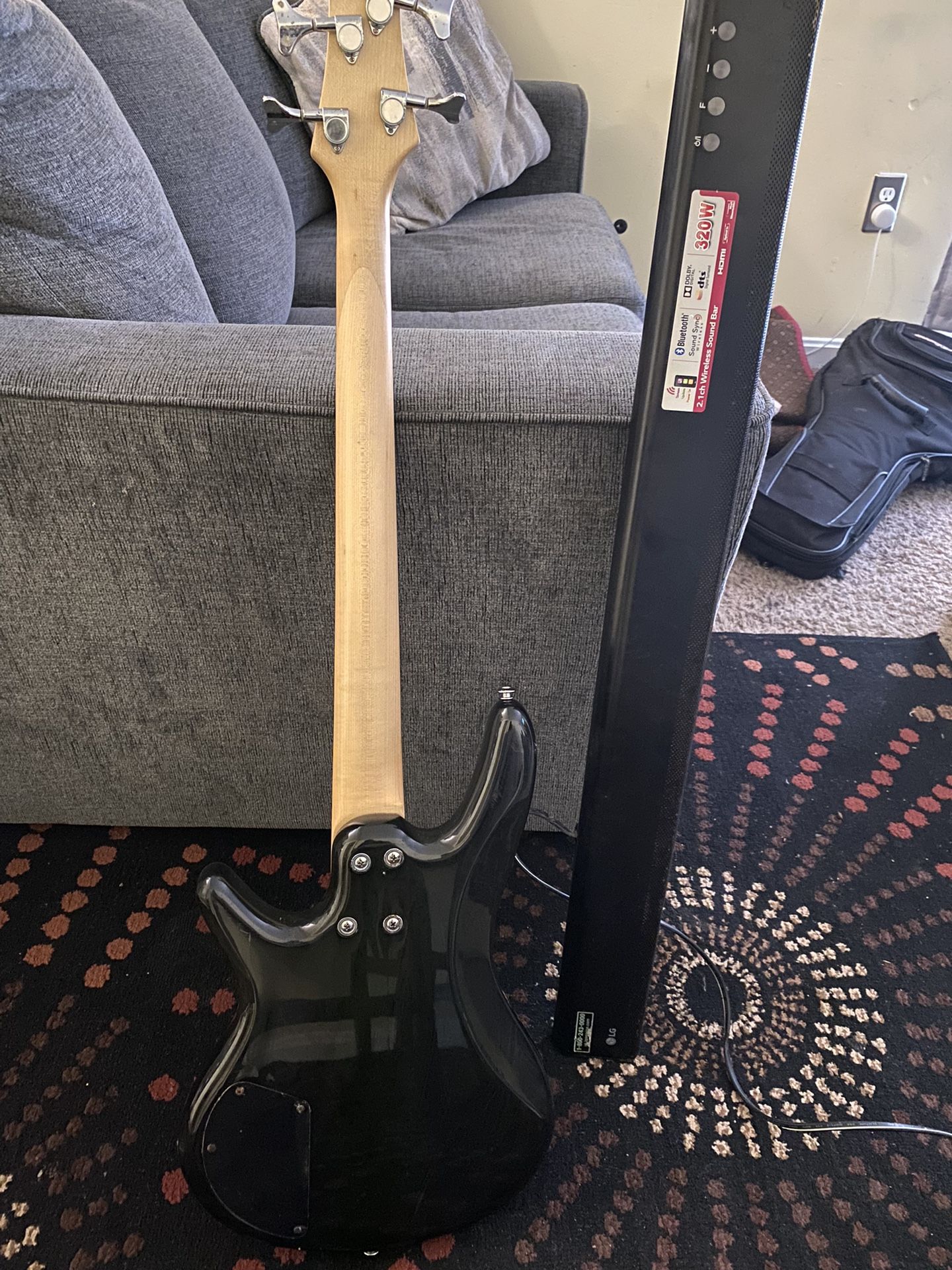 Guitare Bass