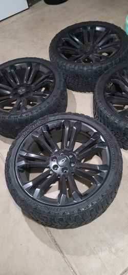 33 12.50 24 Patriot Rugged Terrain Tires