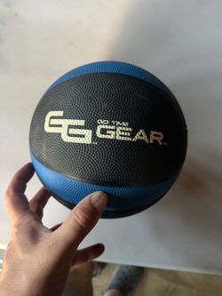 Go time gear 8 LB medicine ball