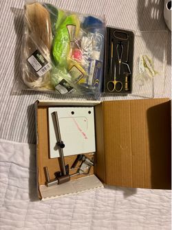 Fly fishing vise and parts