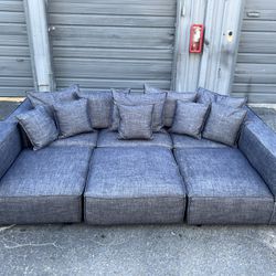 Sectional/couch/sofa, Navy, Brand:Arhaus, Size 79x122, Pickup in Tampa, Delivery Available 