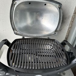 Weber Q1400 Electric Grill w/ Cover