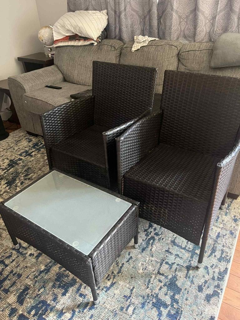 Outdoor Table With 2 Chairs