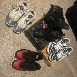 Size 9.5 To Size 11 In Men Hit Me Up If Your Interested