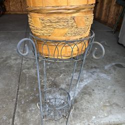 Plant Stands 