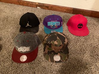 3 Mitchel & Ness Hats, 1 NBA hat, 1 Timberlands hat. $35. OBO