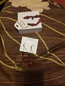 Ladies jewelry