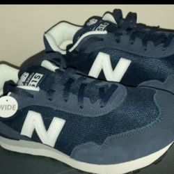 New Balance 515 V3 Mens 9.5 4e ~ NEW