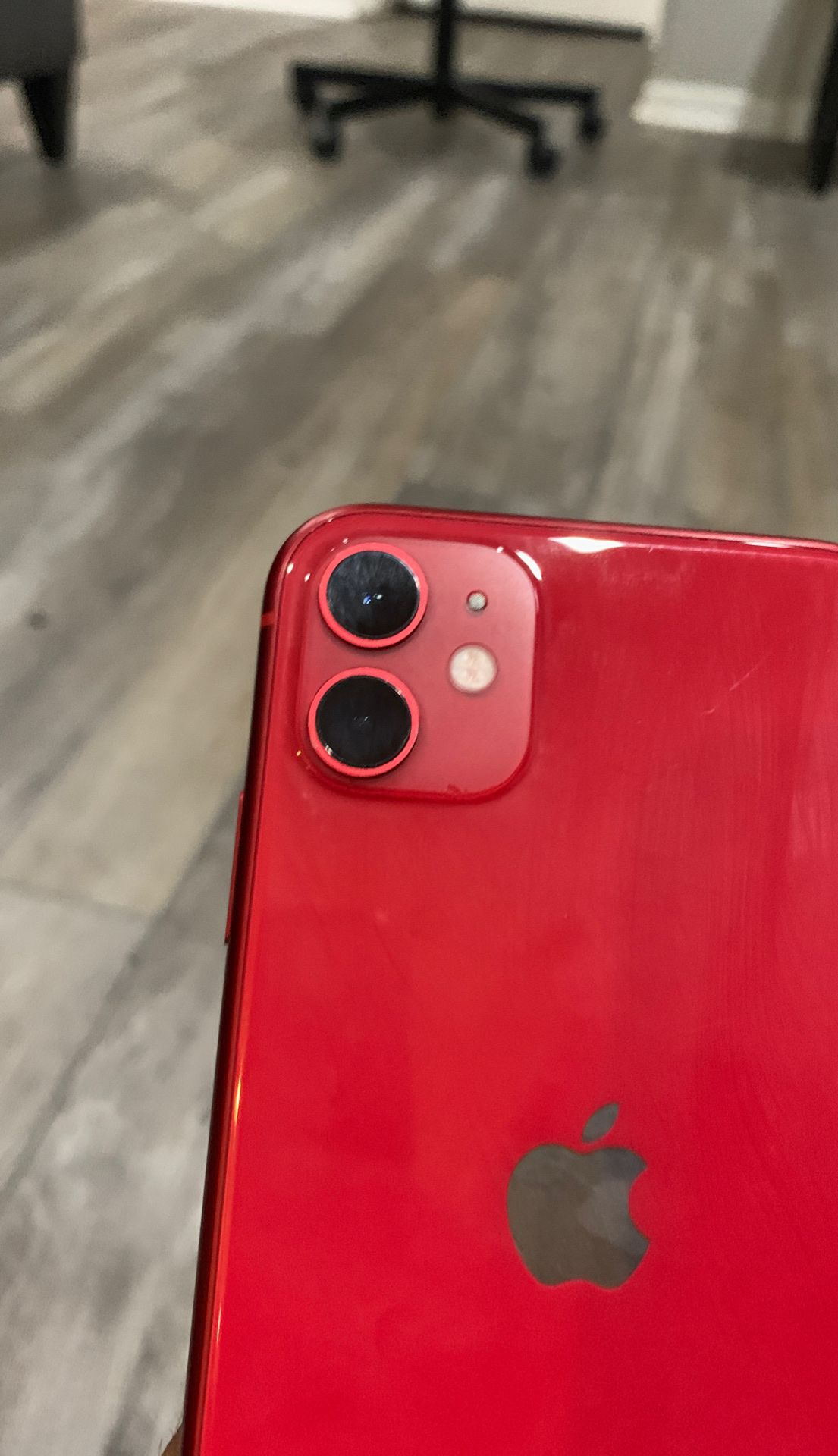 Apple IPhone 11 64gb + Apple AirPods