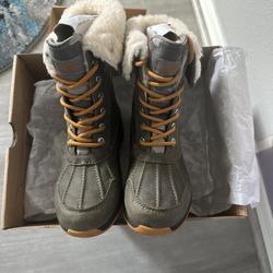 Ugg Boots Size 1