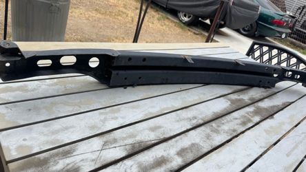 Automotive Bumper Reinforcement Bar 98 Toyota Land Cruiser