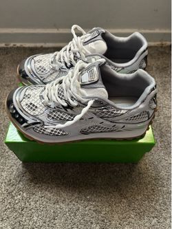 Bottega Veneta Sneakers