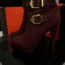 platform boots Guess