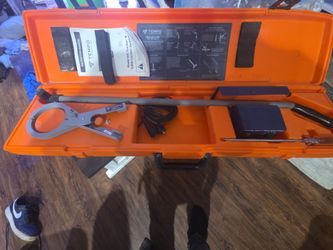 Tempo model 501 cable locator