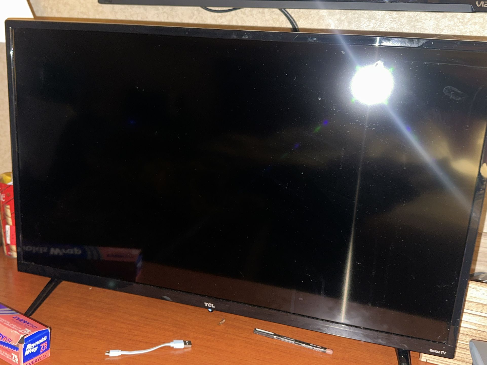 32 Inch Used Roku Tv