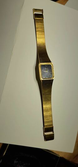 Bulova t1 top