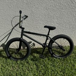 2023 Kink Whip BMX Bicycle 