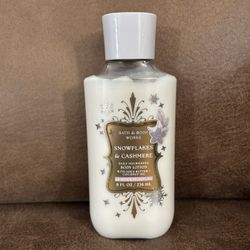 Snowflakes and Cashmere Body Lotion 