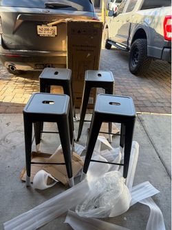 4 Metal Bar Height Stools
