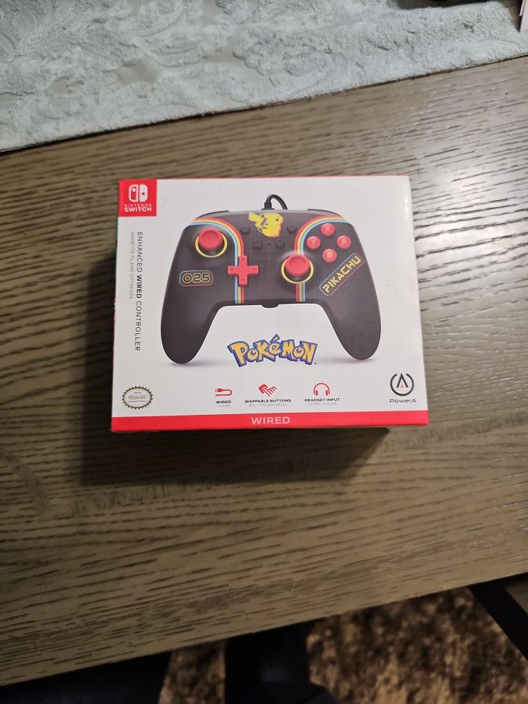 New Pokémon Pikachu Nintendo Switch Wired Controller 