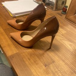 Like new Worn one time aldo high heels size 8