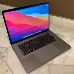 Apple Touchbar 15" Laptop 