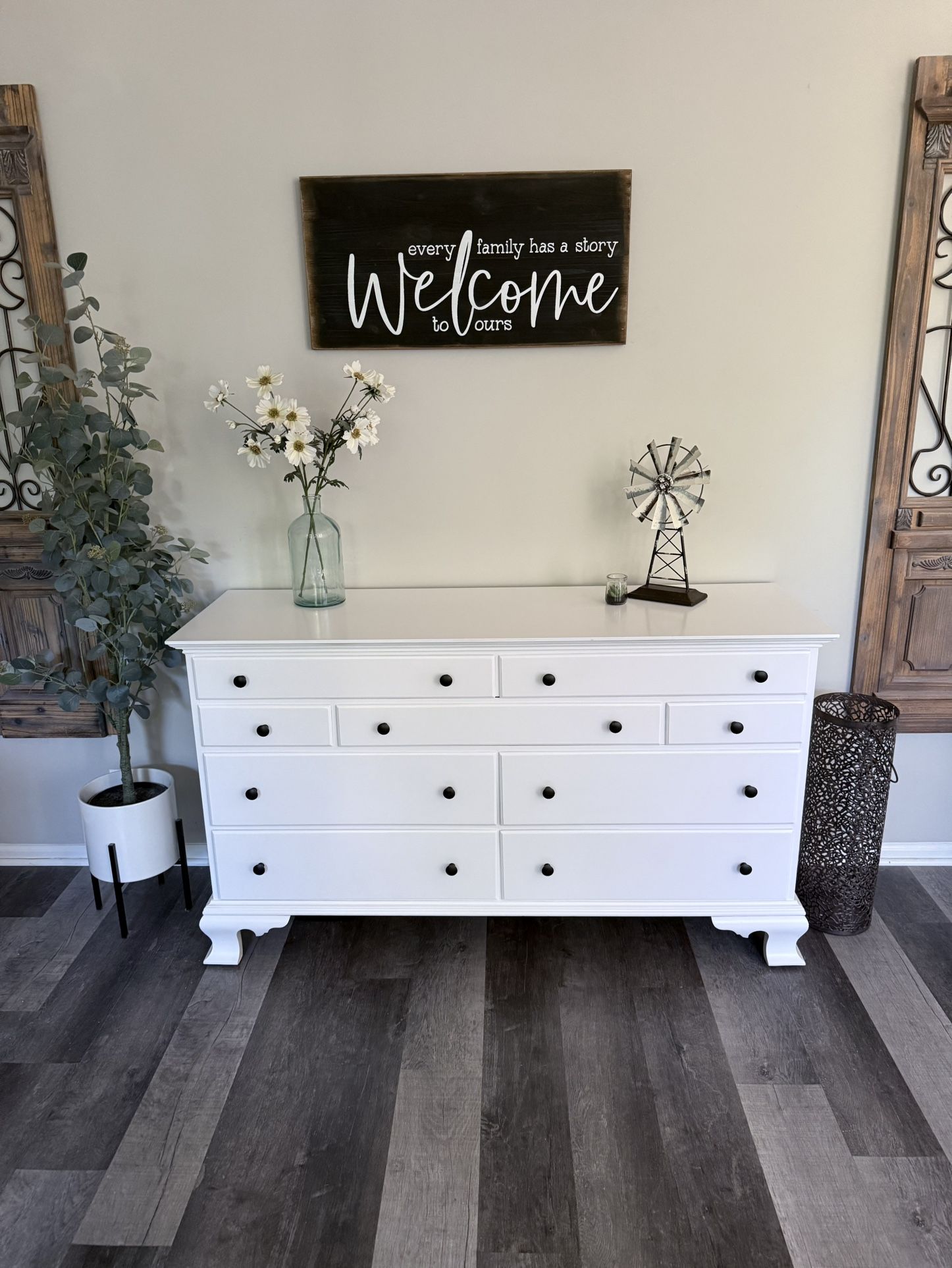 Refinished Solid Wood Swan White Wide Bedroom Dresser TV Stand Delivery Available 