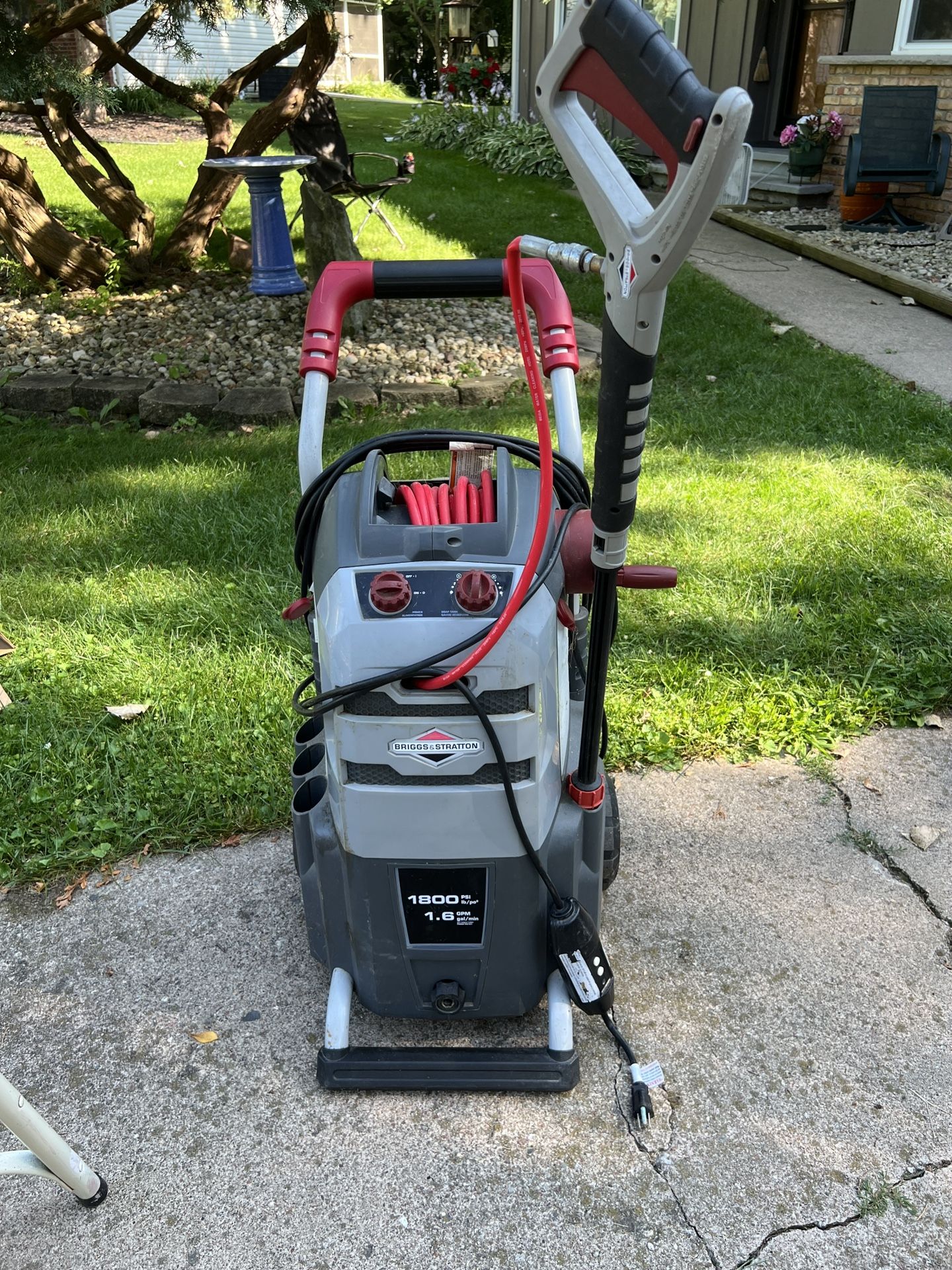 Briggs and Stratton Electric Power Washer