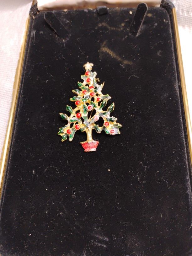 Vintage Christmas Tree Brooch