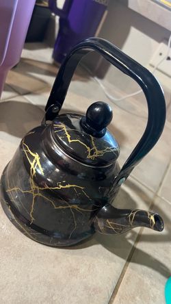 Black and Gold Marble Print Tea Kettle