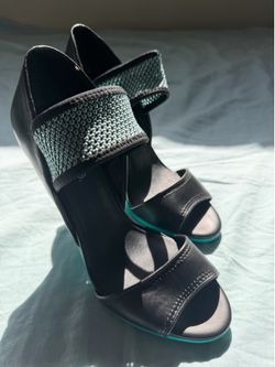 L.A.M.B. Women's Barrie Dress Sandals Black Turquoise Size 8