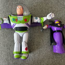 Buzz Lightyear And Emperor Zurg 