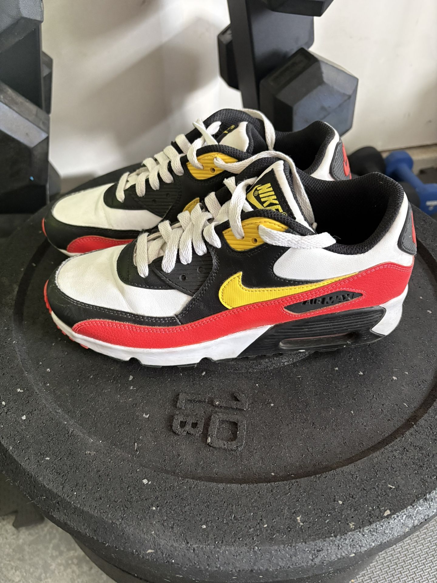 Boys Air Max Shoes Sizes 6.5Y & 7Y
