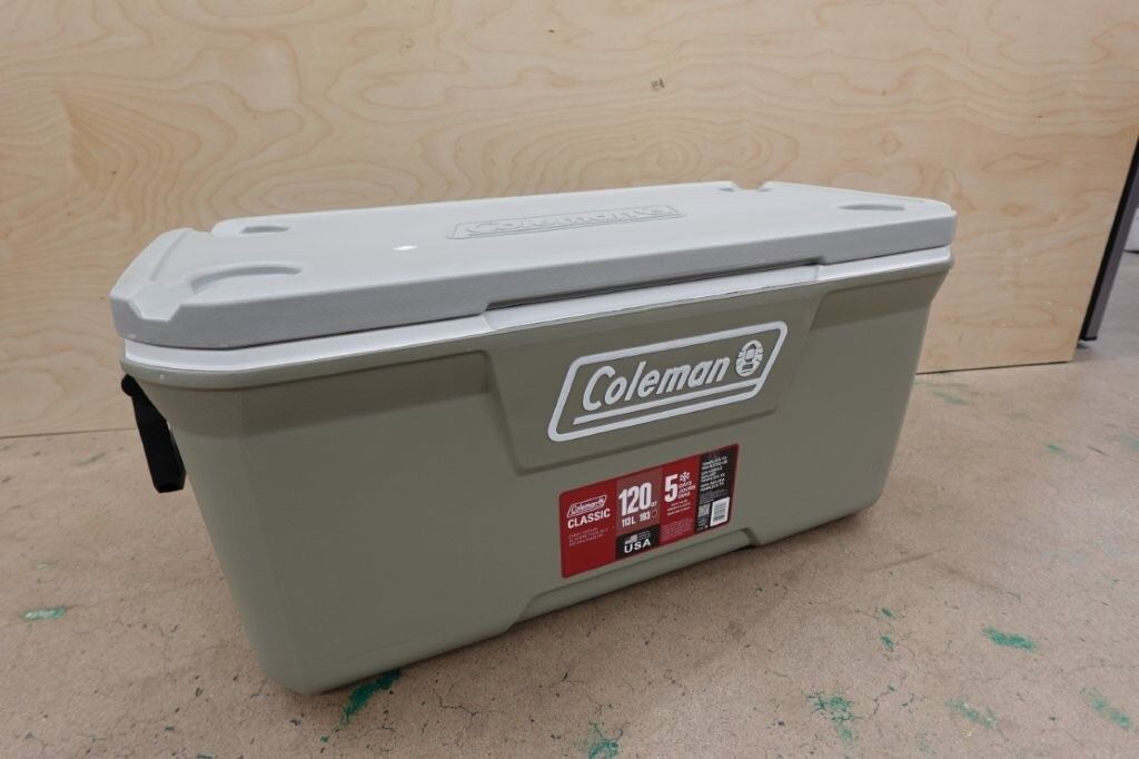 Coleman 316 Series 120QT Hard Chest Camping Cooler in Silver Ash