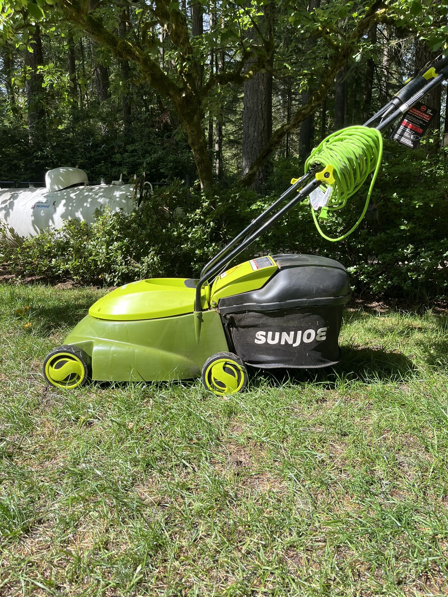 Electric Corded Lawnmower