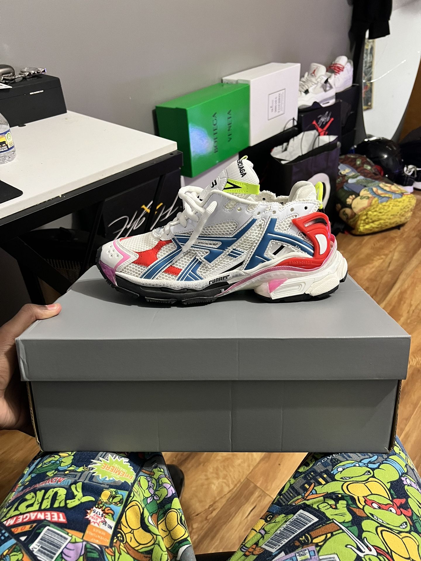 Balenciaga runners