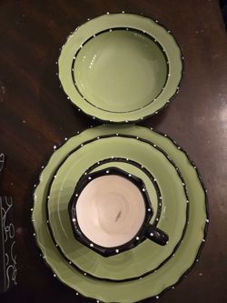 Green and Black Ceramic Dinnerware Set