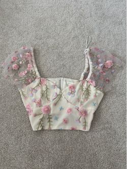 Altar'd State White Crop Top with Pink Floral Embroidery NWOT size Medium