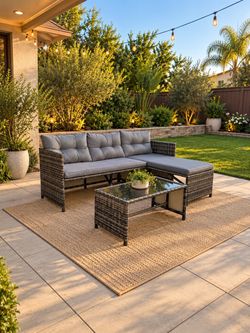Outdoor furniture set -new- delivery available