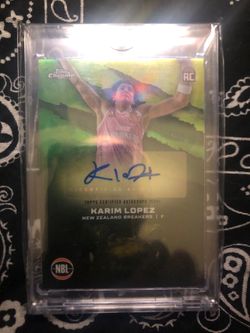 Karim Lopez Autographed Rookie Card Memphis Grizzlies