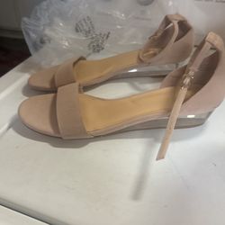 New Ladies Sandals Size 10.5 Clear Lucite Wedge Ankle Strap $3