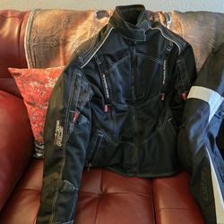 Sedici F16 Women’s Large (WLG) Motorcycle Jacket – Armored, Removable Liner