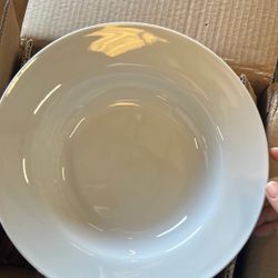 Towle Hospitality Set of 12 Porcelain Wide Rim Soup Bowl 🔥👌🏼🔥