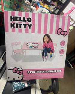 Hello Kitty 3-Piece Kids Table and Chair Set
