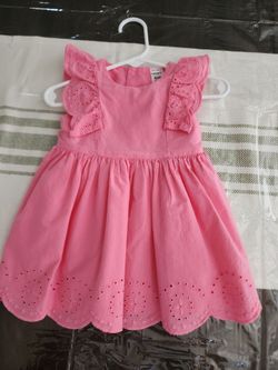 Carters baby girl dress (6M)