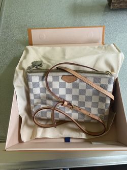 Loui V Purse