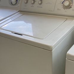 EXCELLENT RUNNING SUPER CAPACITY PLUS WHIRLPOOL WASHER.RUNS LIKE NEW! ALL MODES WORK!NO ISSUES!BEEN CLEANED.