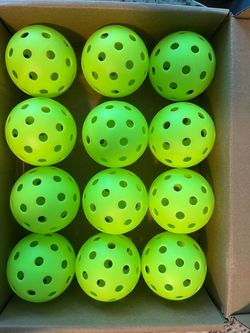 NEW IN BOX! Pickleball Balls! 12 piece- 40 Hole Outdoor Pickleball Balls, 8mm Precision Drilled-Spaced Pickle Ball Set-Profession Plastic Ball Color