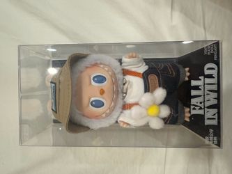 Fall Into Wild The Monster Labubu - NEW authentic